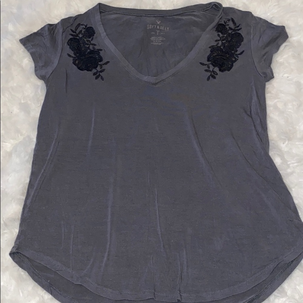 american eagle tshirt